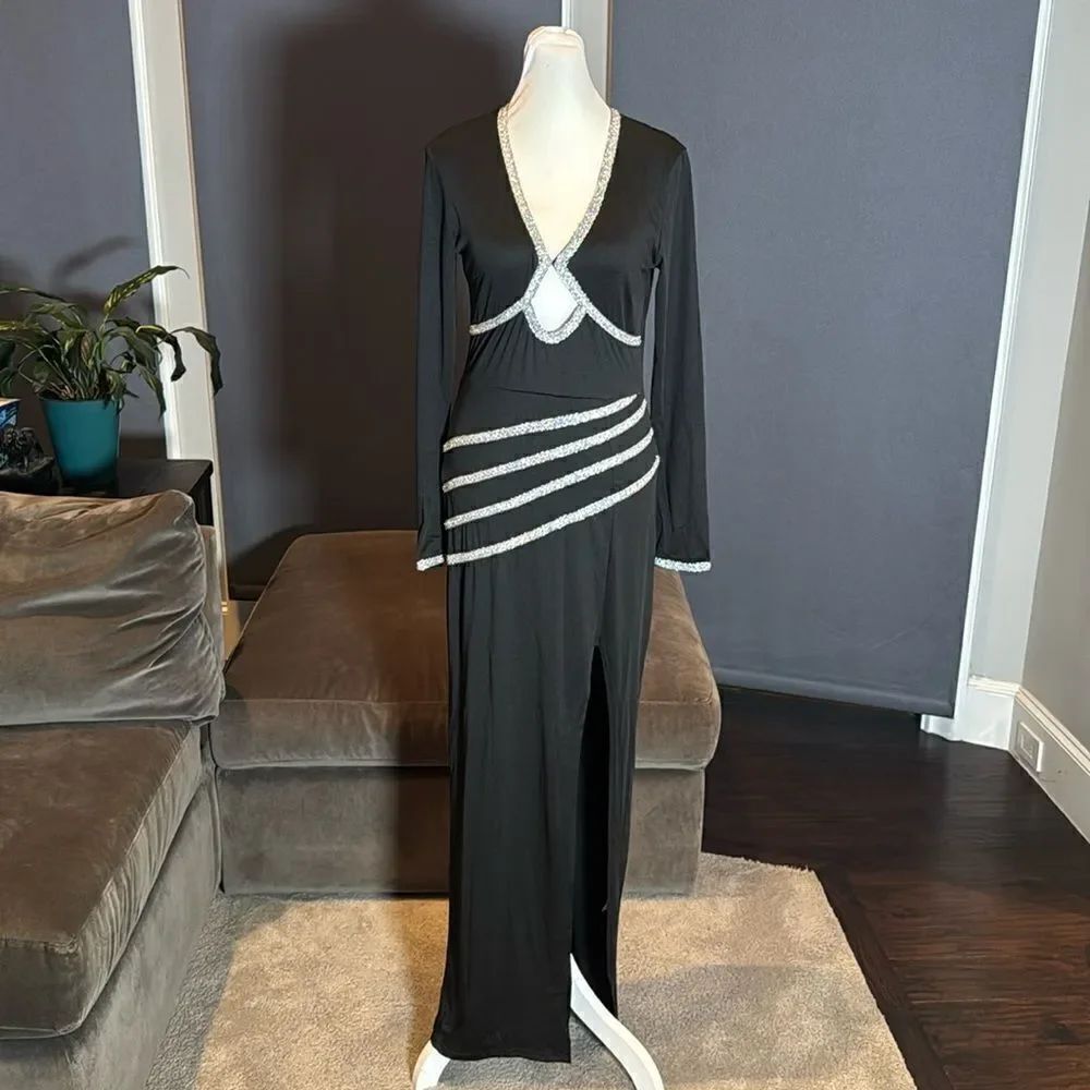 Black Long Sleeve BodyCon Club Party Event Dress Silver Detail Size LāNEW